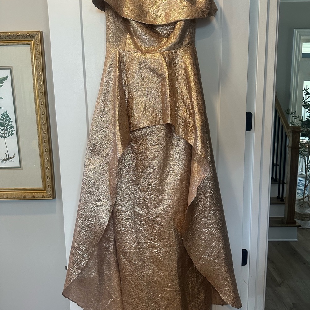 🥂🍾🎊 Teri Jon Gold/bronze metallic Dress - Picture 11 of 13